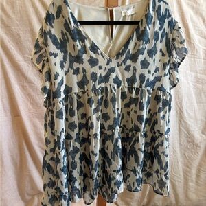 Entro Black and Cream Patterned Blouse